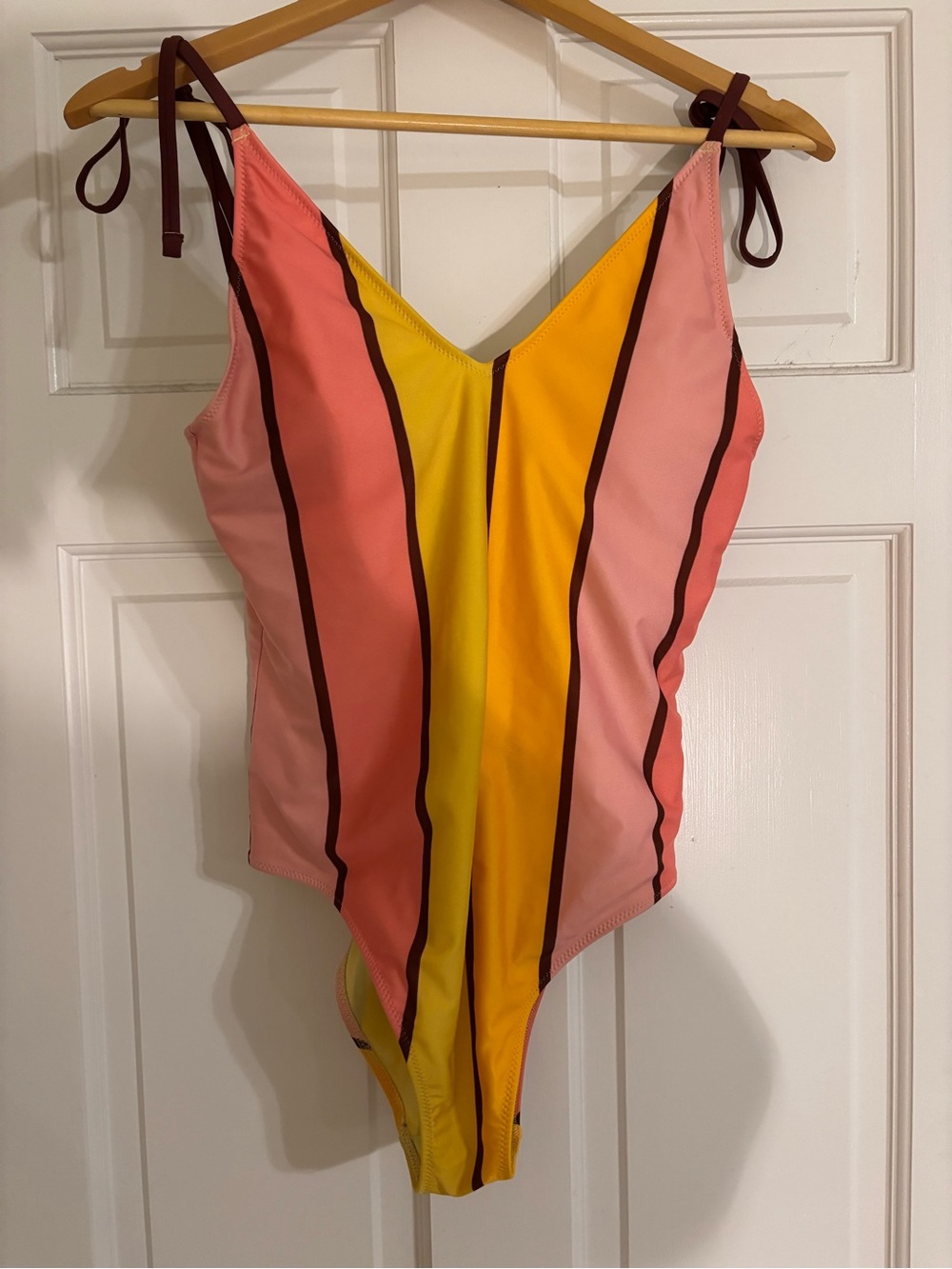 Aerie one piece bathing suit size medium - Picture 2 of 5